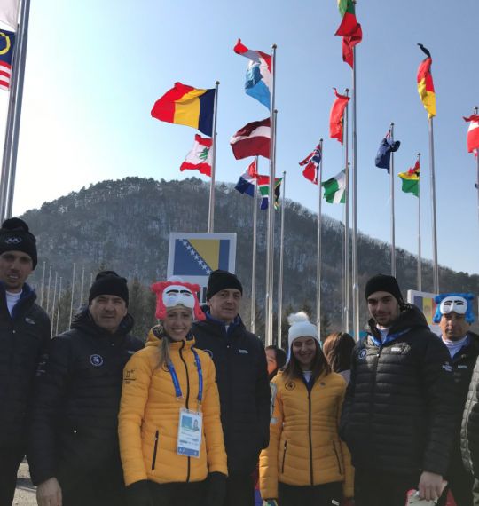 Podignuta zastava Bosne i Hercegovine u Olimpijskom selu u PyeongChangu