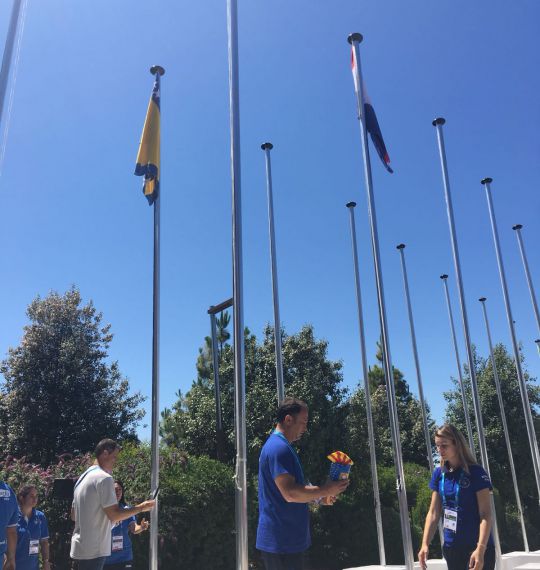 Podignuta zastava Bosne i Hercegovine u Meditranskom selu u Tarragoni