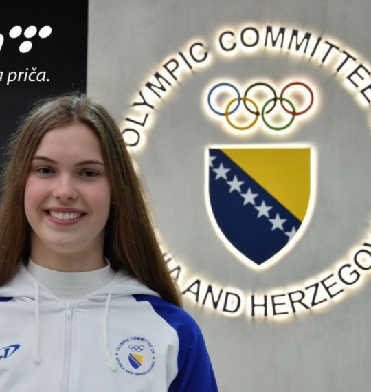 EC | THREE GOLD MEDALS FOR LANA PUDAR!