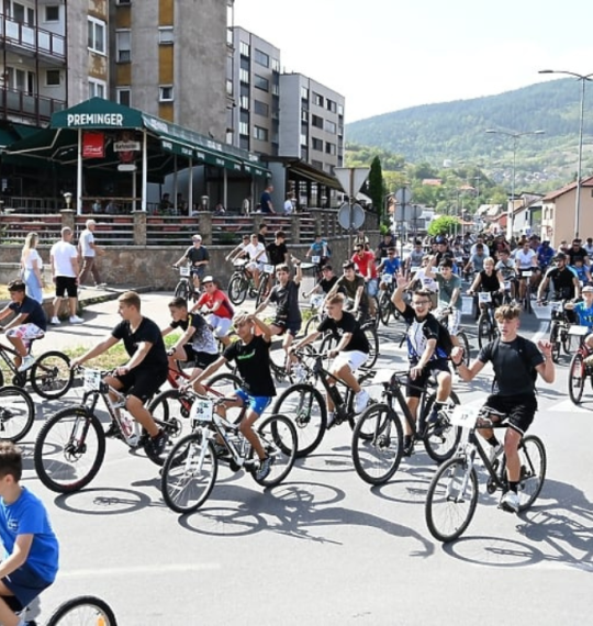 Rekreativna biciklistička tura u Zenici okupila preko 600 učesnika: Vedad Karić najavljuje tradiciju